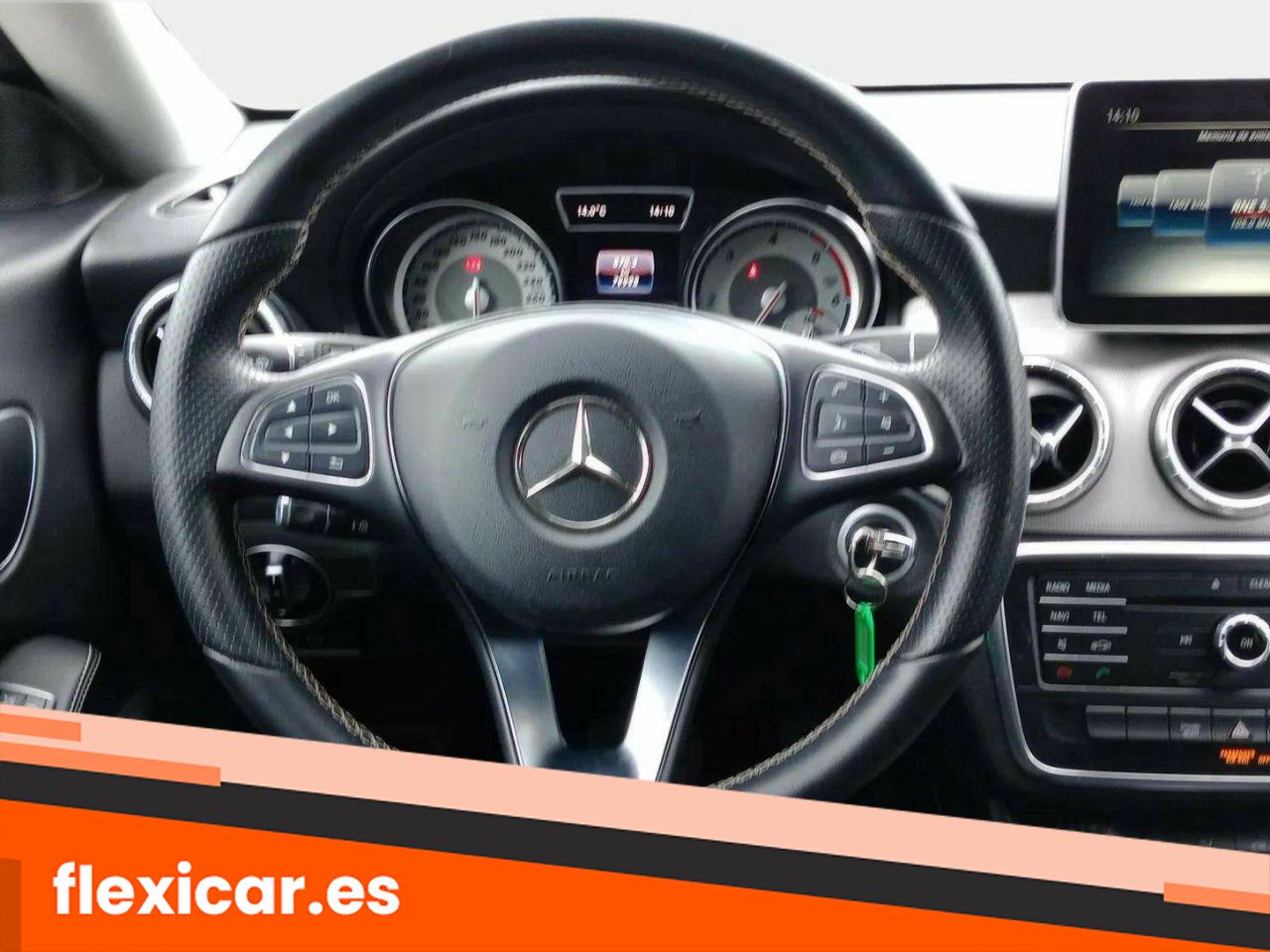 Foto Mercedes-Benz Clase CLA 12