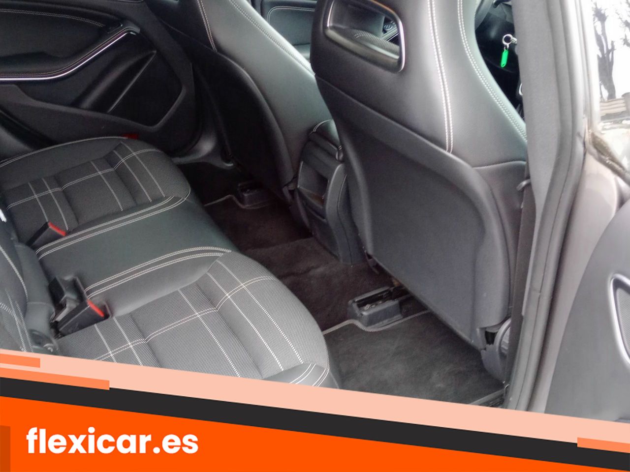 Foto Mercedes-Benz Clase CLA 18