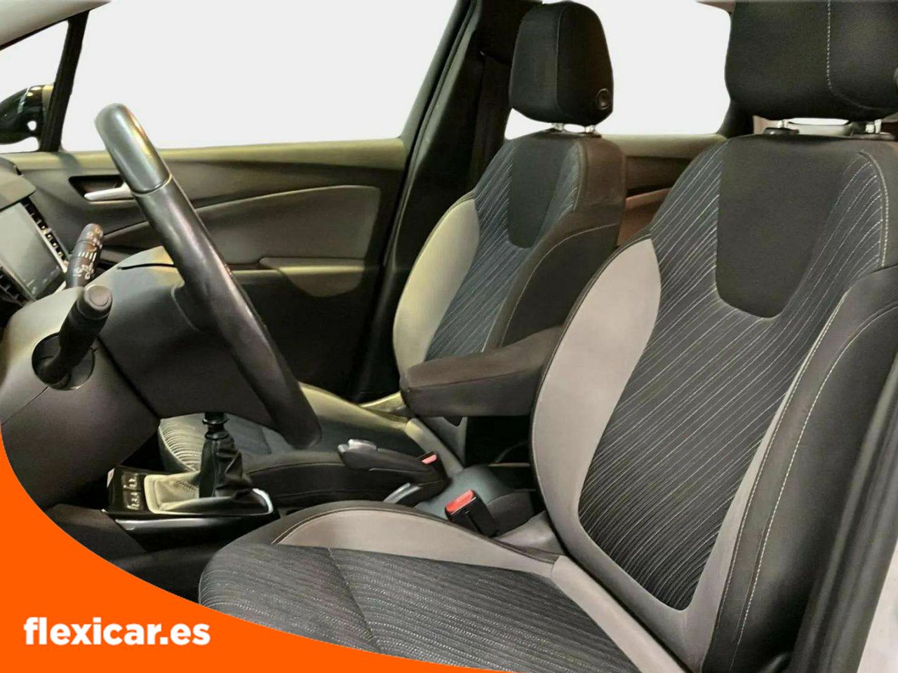 Foto Opel Crossland X 12