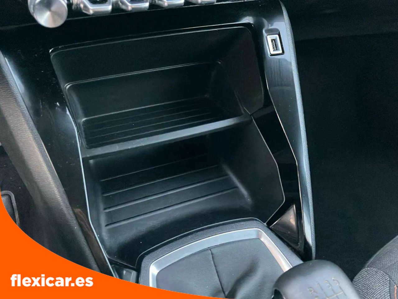Foto Peugeot 208 23