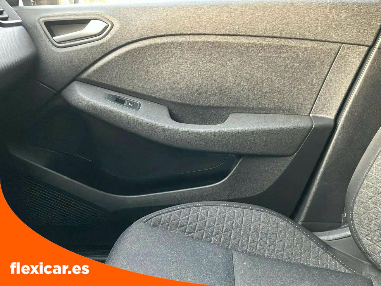 Foto Renault Clio 28