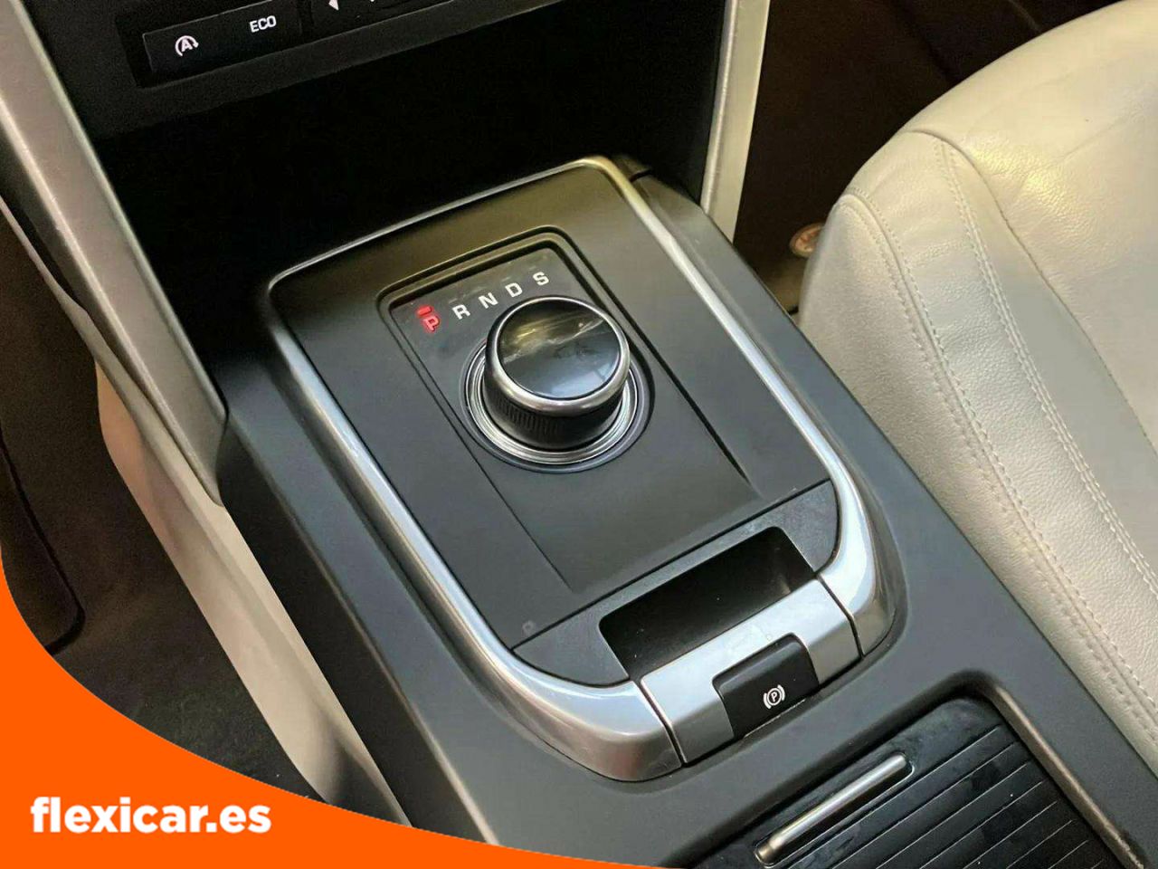 Foto Land-Rover Discovery Sport 25