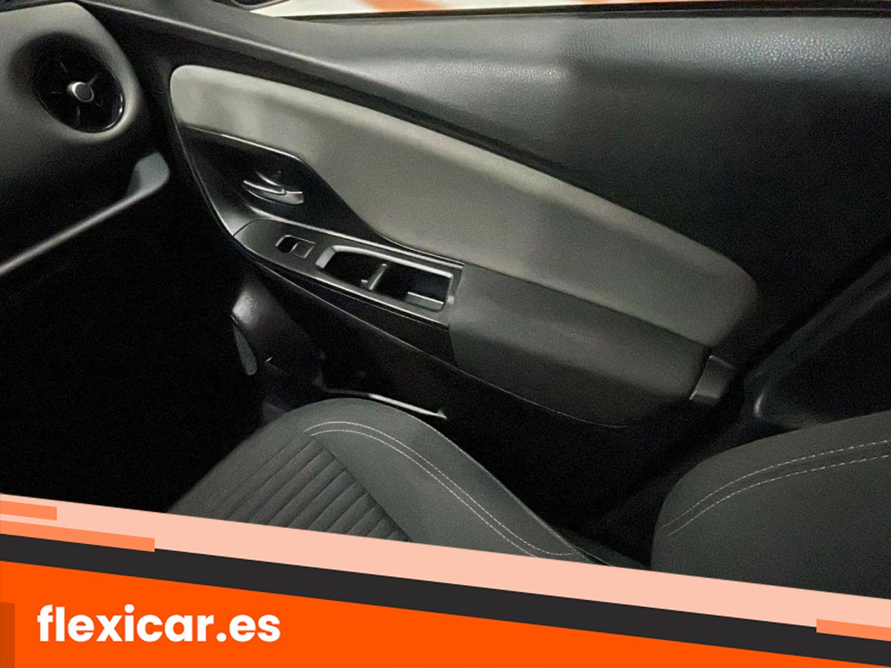 Foto Toyota Yaris 12