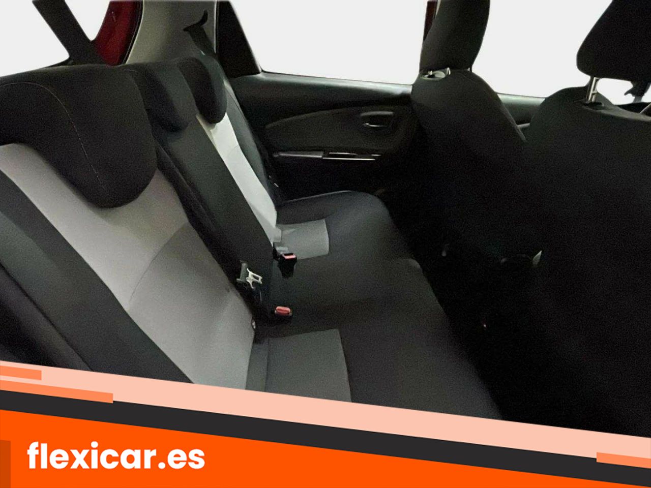 Foto Toyota Yaris 14