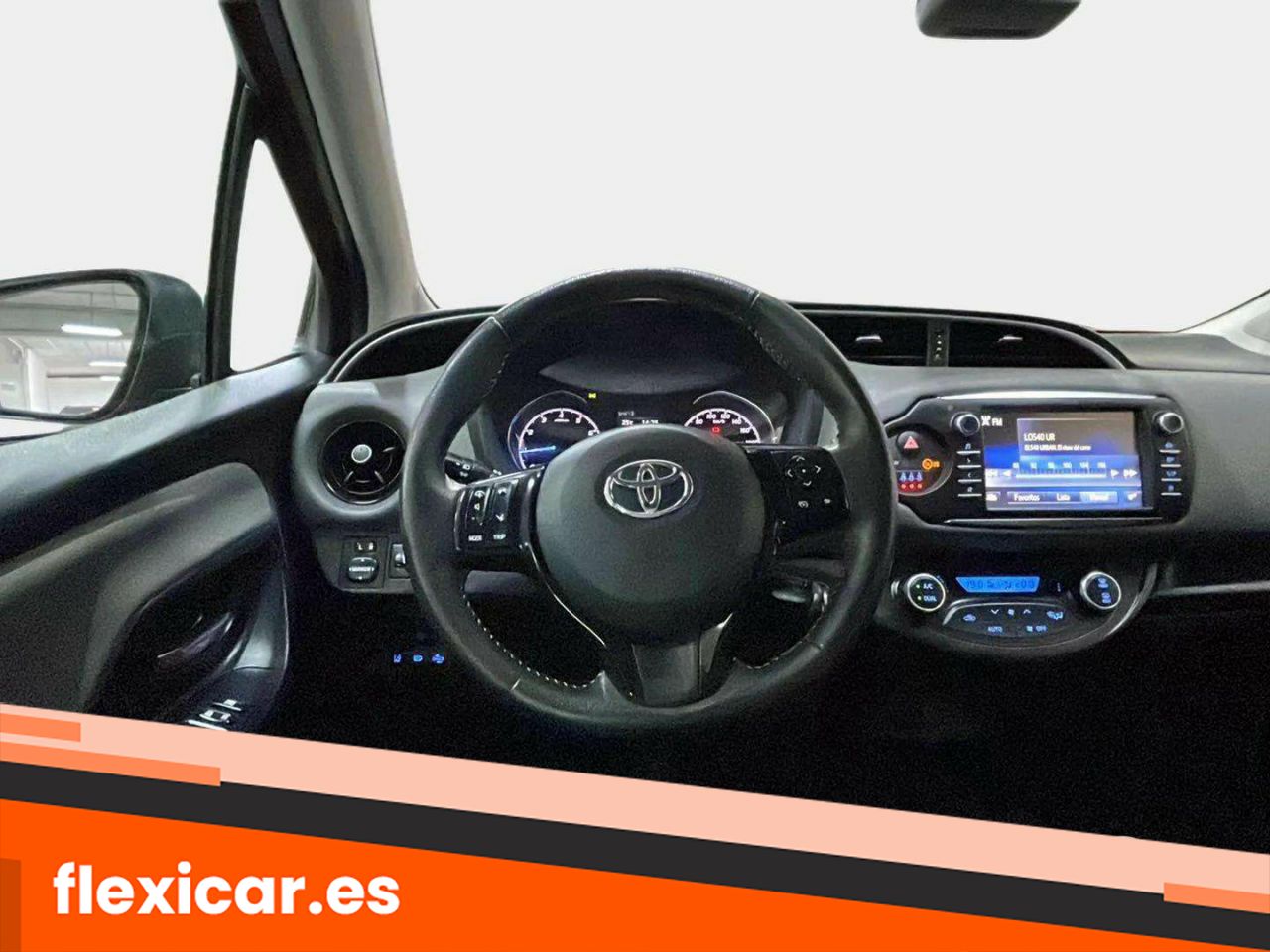 Foto Toyota Yaris 18