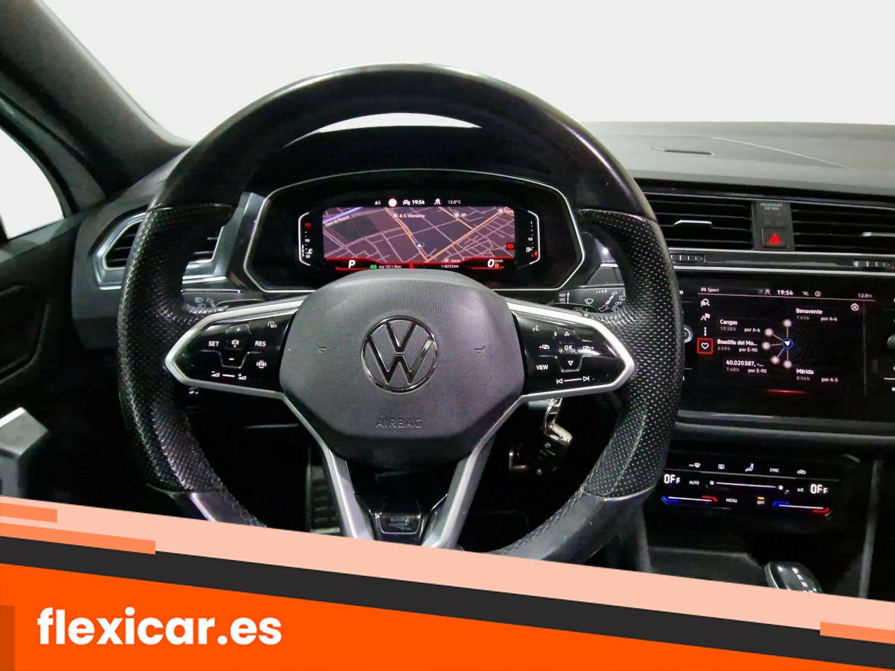 Foto Volkswagen Tiguan 24