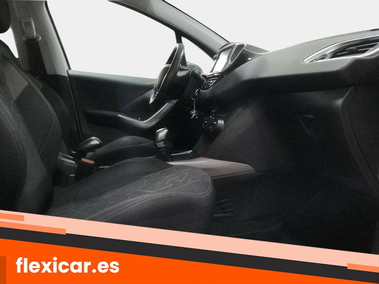 Foto Peugeot 2008 13
