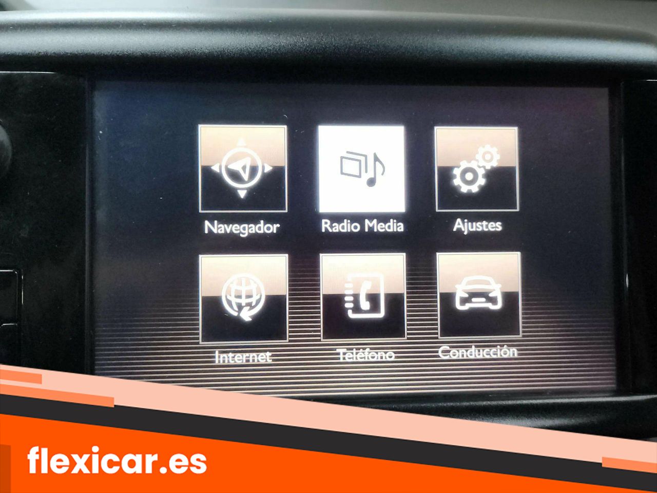 Foto Peugeot 2008 21