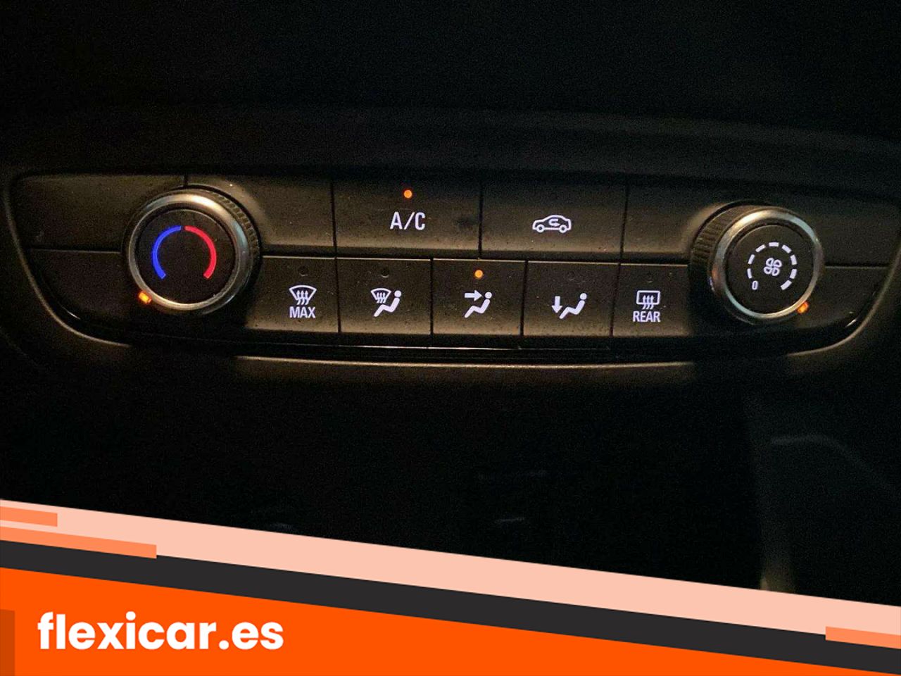 Foto Opel Crossland X 18