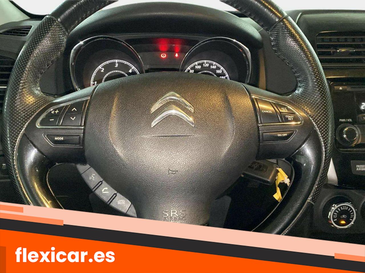 Foto Citroën C4 Aircross 11