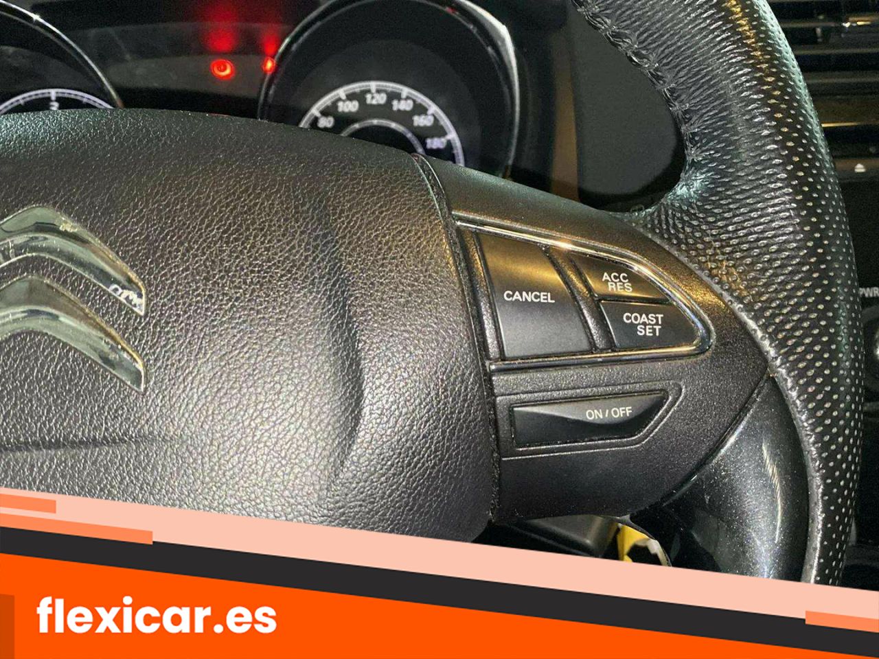 Foto Citroën C4 Aircross 13