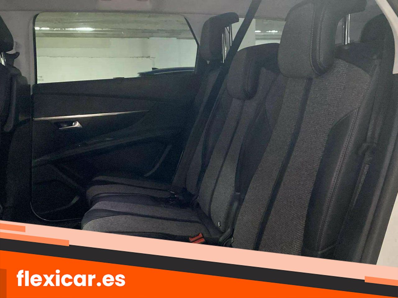 Foto Peugeot 5008 24