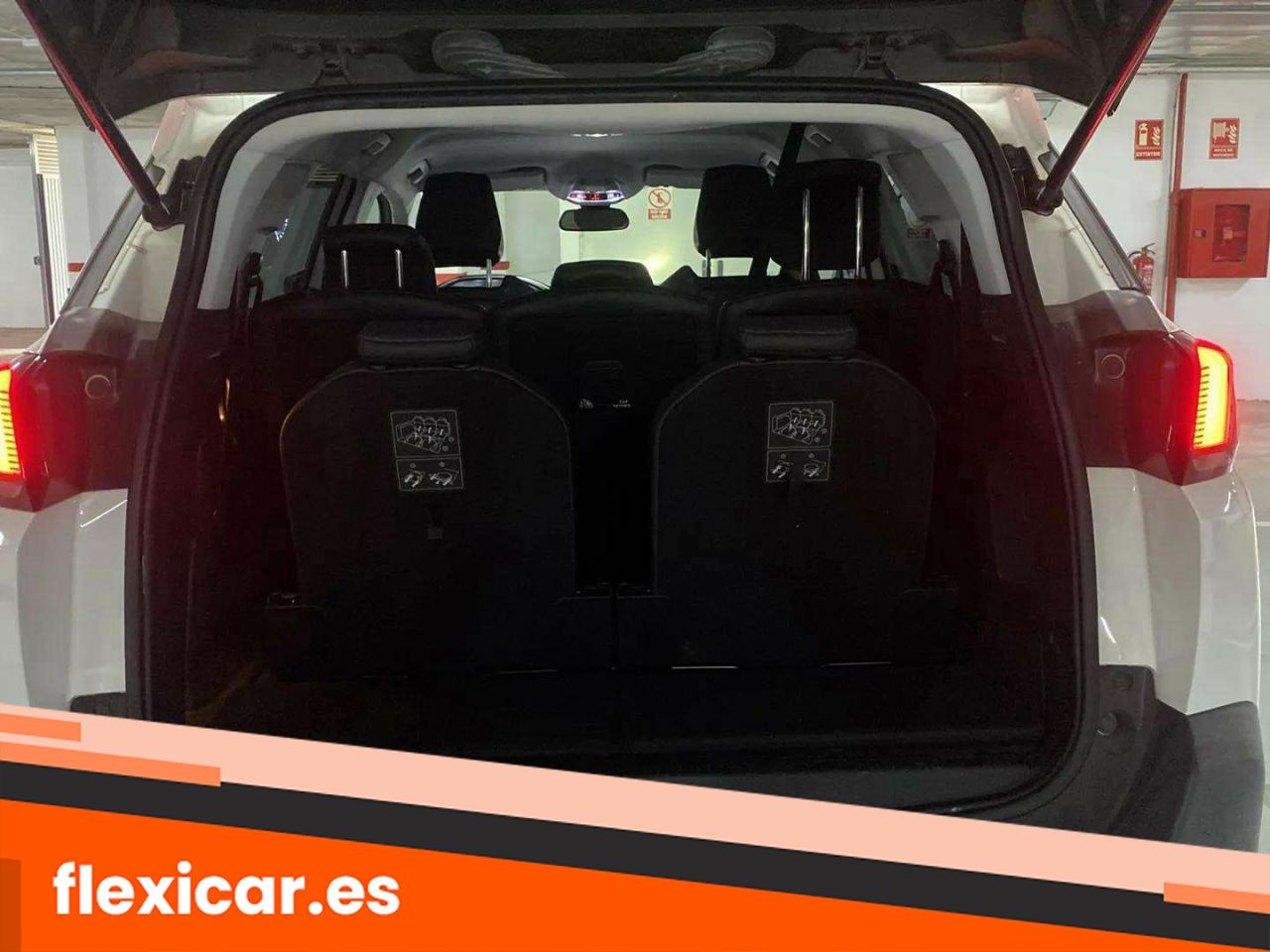 Foto Peugeot 5008 26