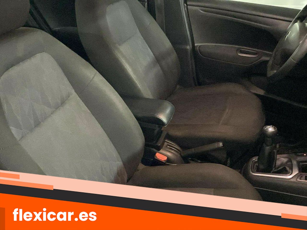 Foto Citroën C-Elysèe 19