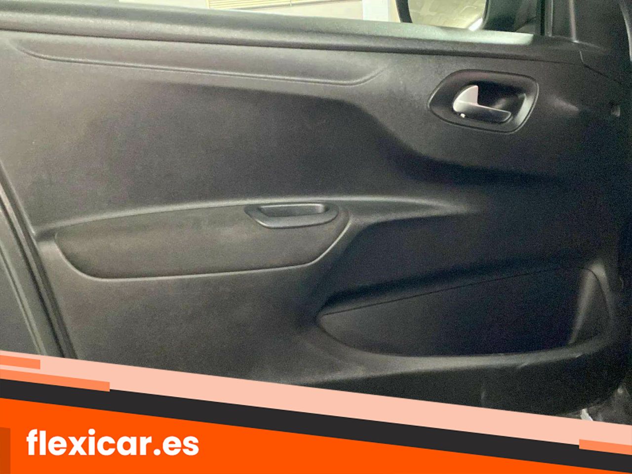 Foto Citroën C-Elysèe 23