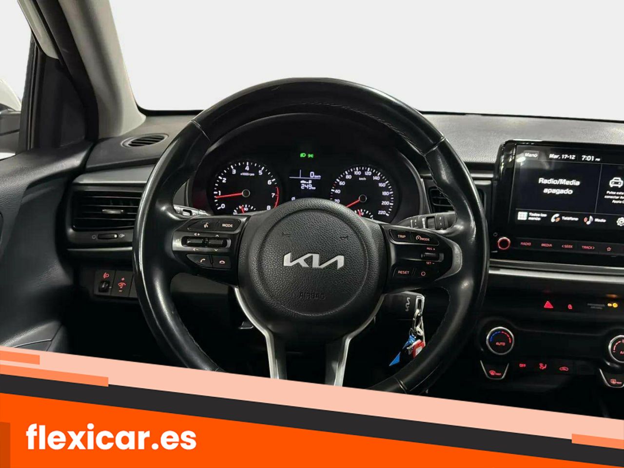 Foto Kia Rio 13