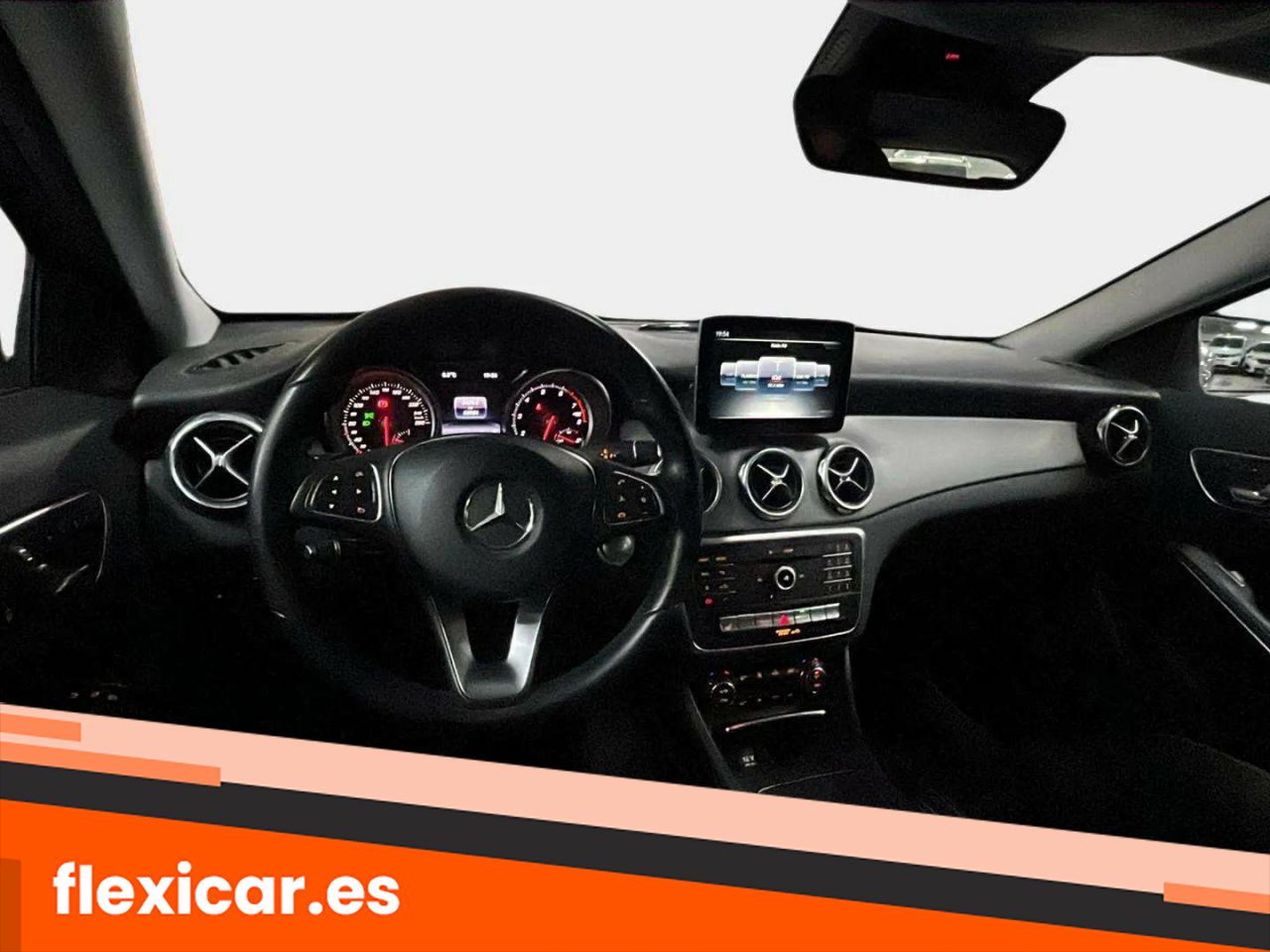 Foto Mercedes-Benz Clase GLA 14