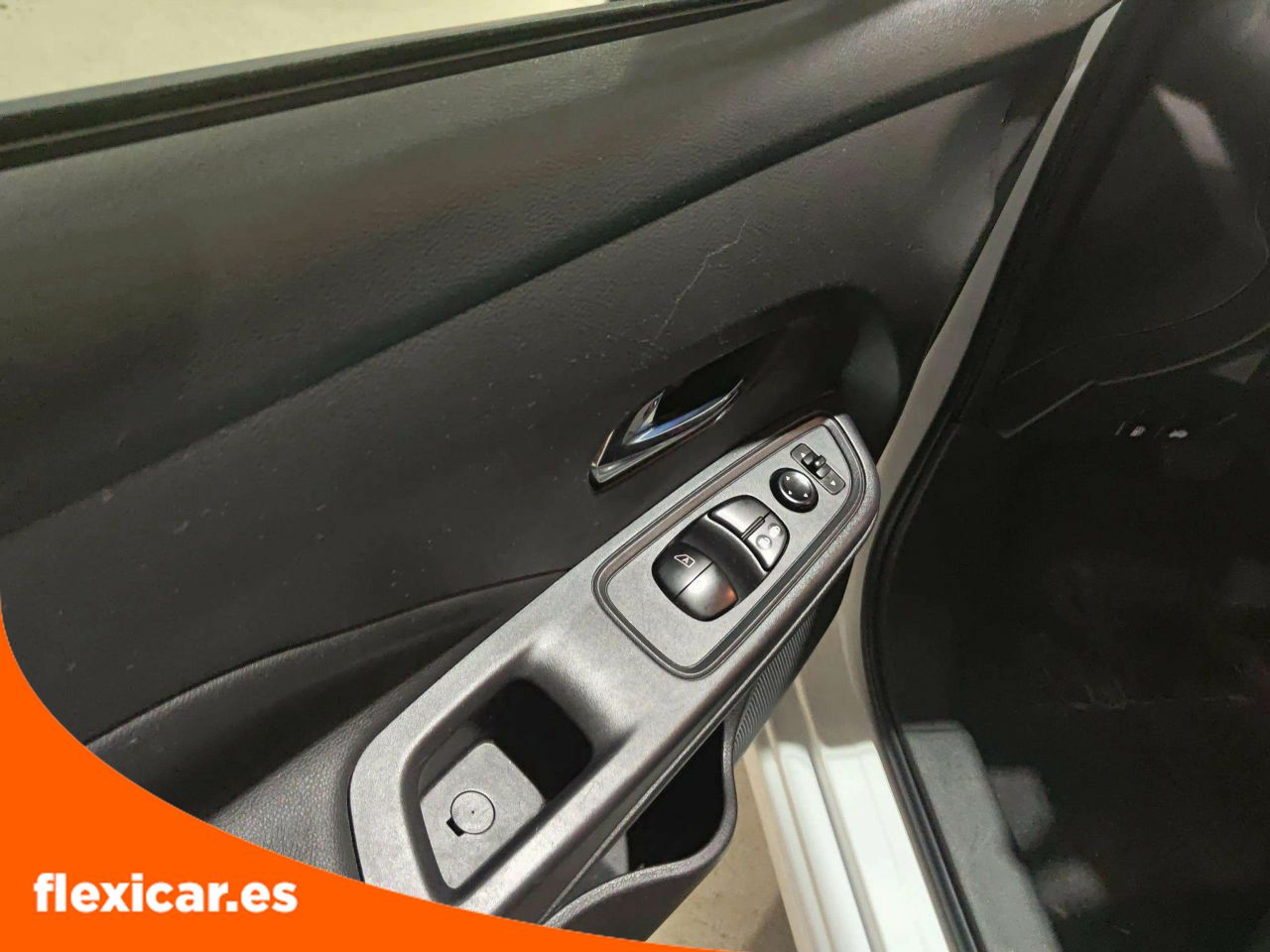 Foto Nissan Micra 16