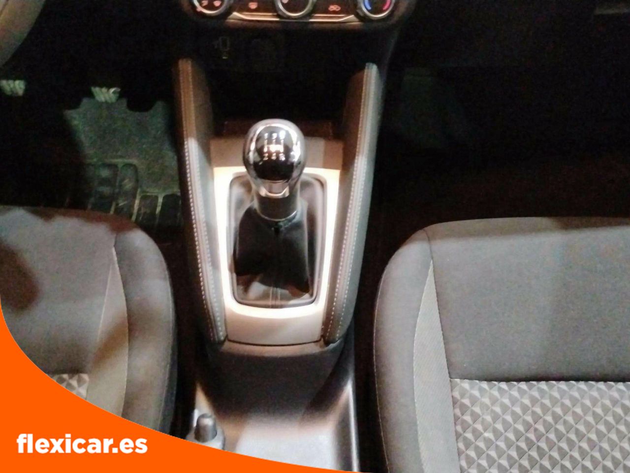 Foto Nissan Micra 7