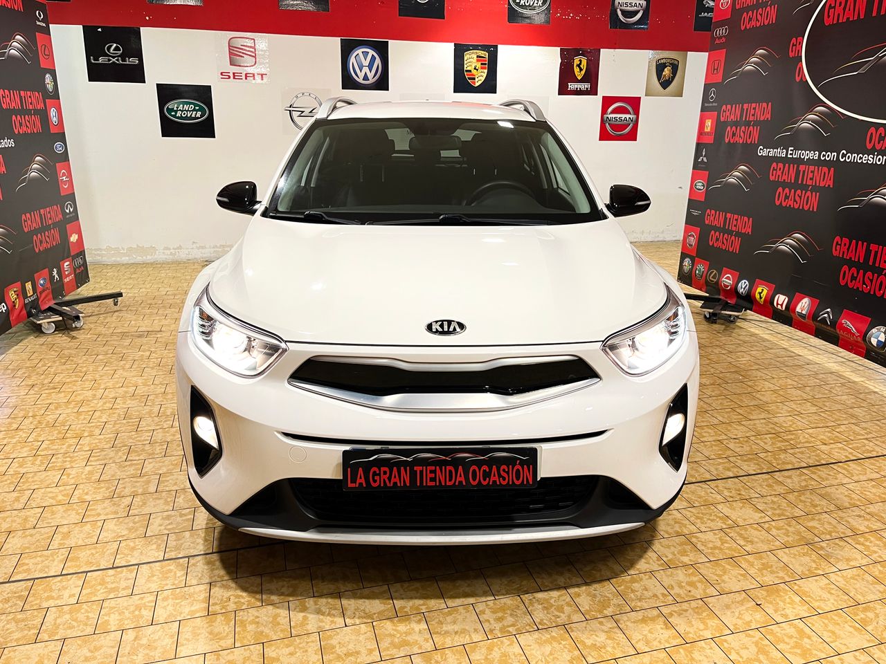 Foto Kia Stonic 2