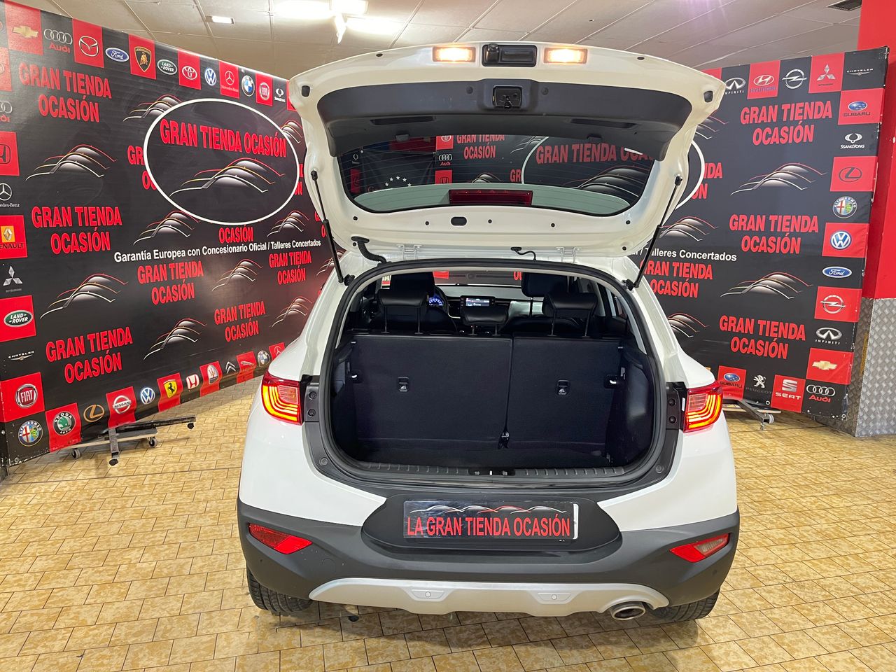 Foto Kia Stonic 6