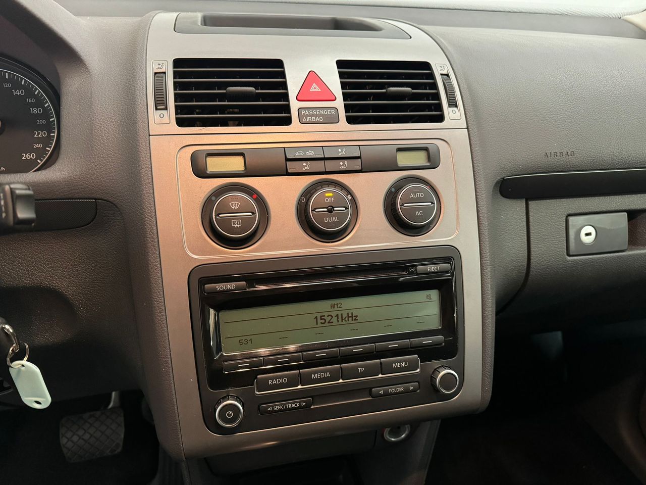 Foto Volkswagen Touran 11