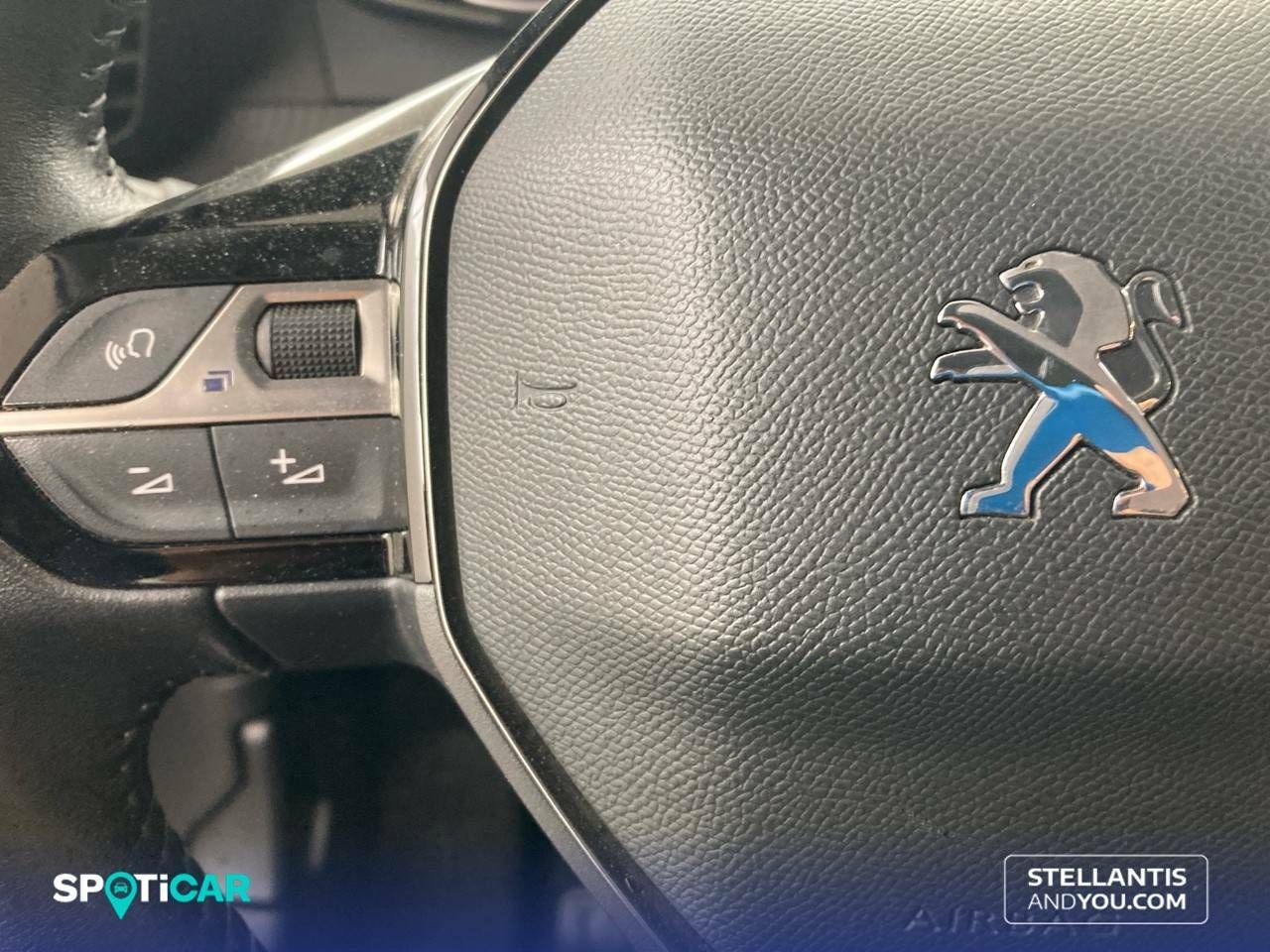 Foto Peugeot 2008 15