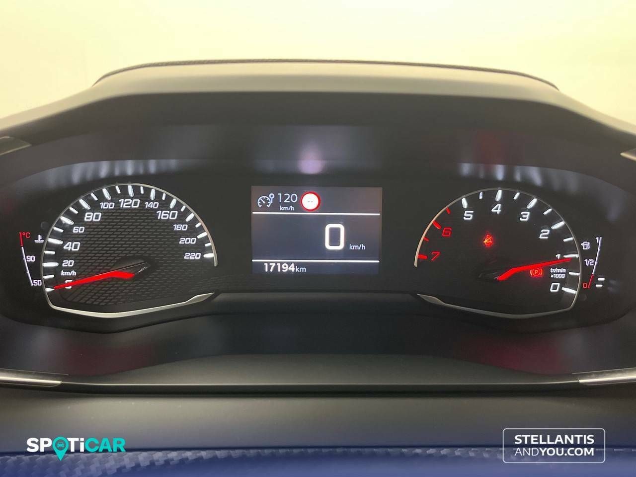 Foto Peugeot 208 22