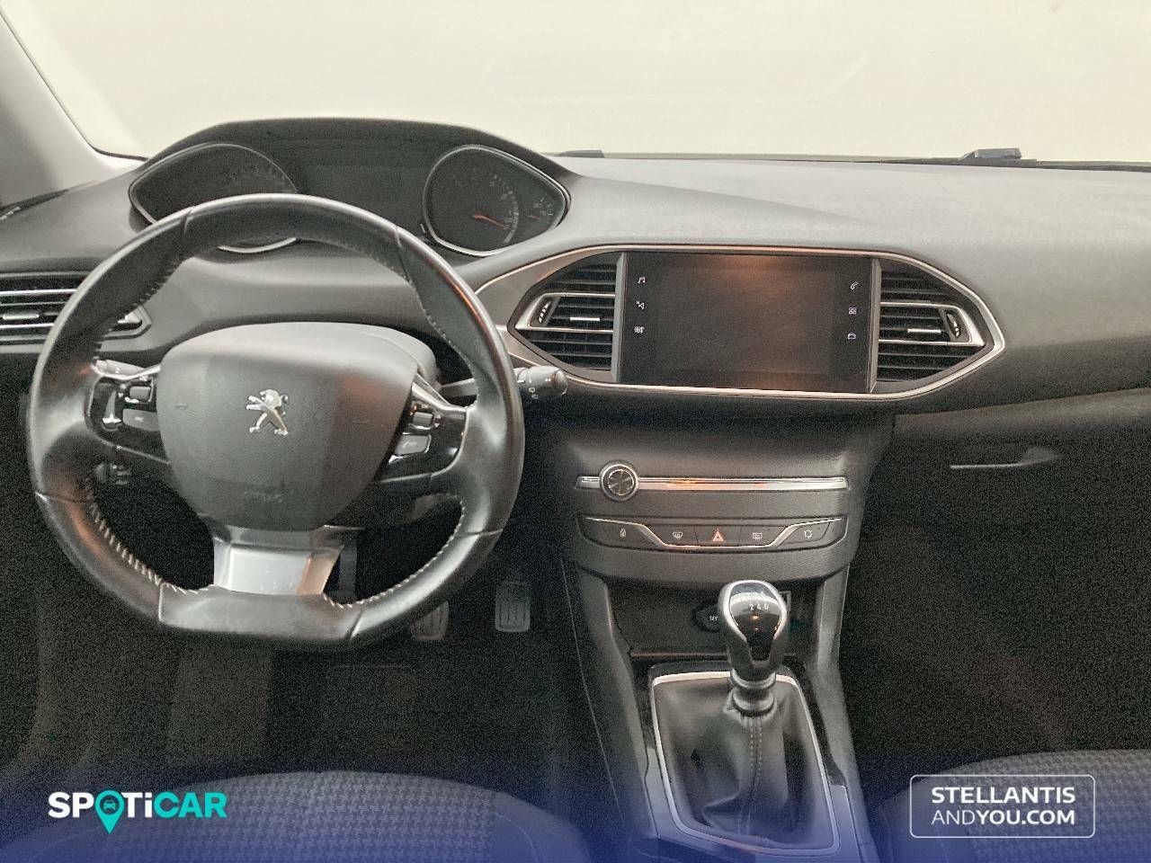 Foto Peugeot 308 8