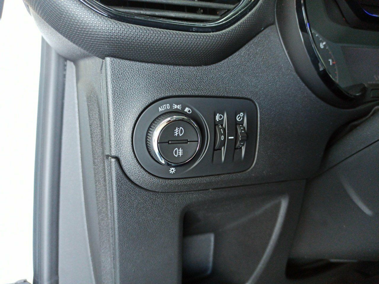Foto Opel CrossLand 9