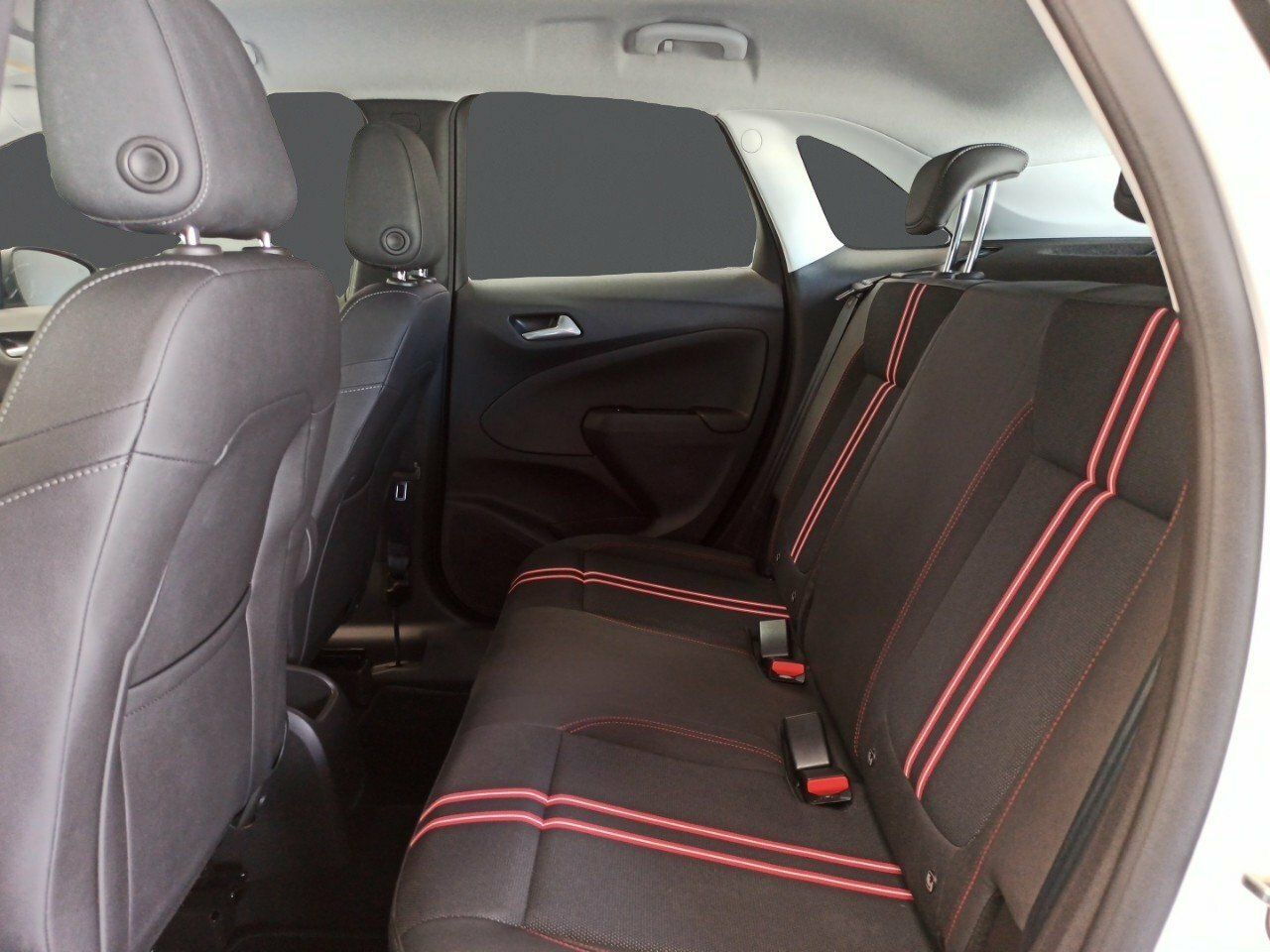 Foto Opel CrossLand 28