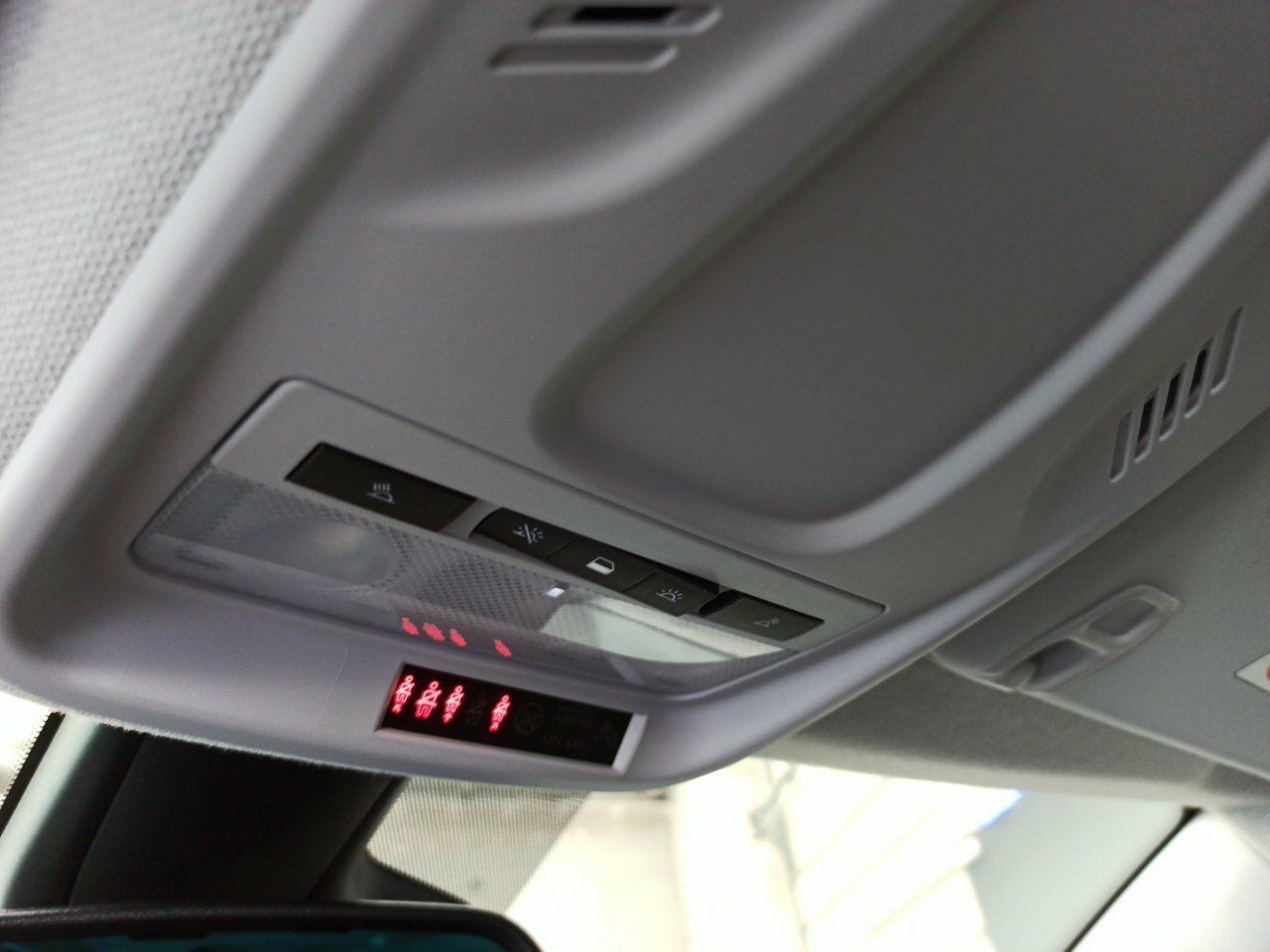 Foto Opel CrossLand 31