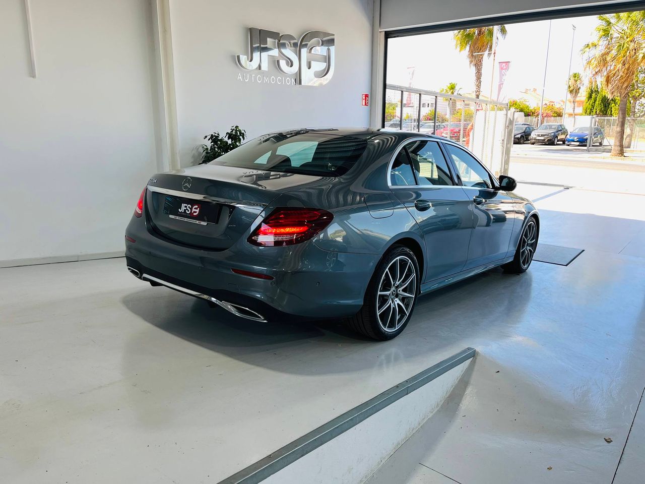 Foto Mercedes-Benz Clase E 5