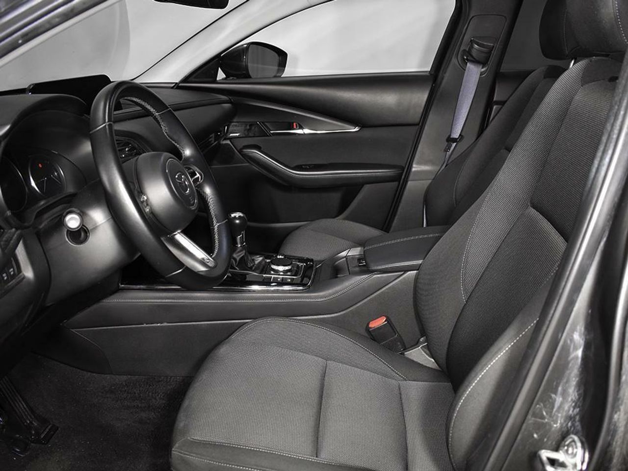Foto Mazda CX-30 15