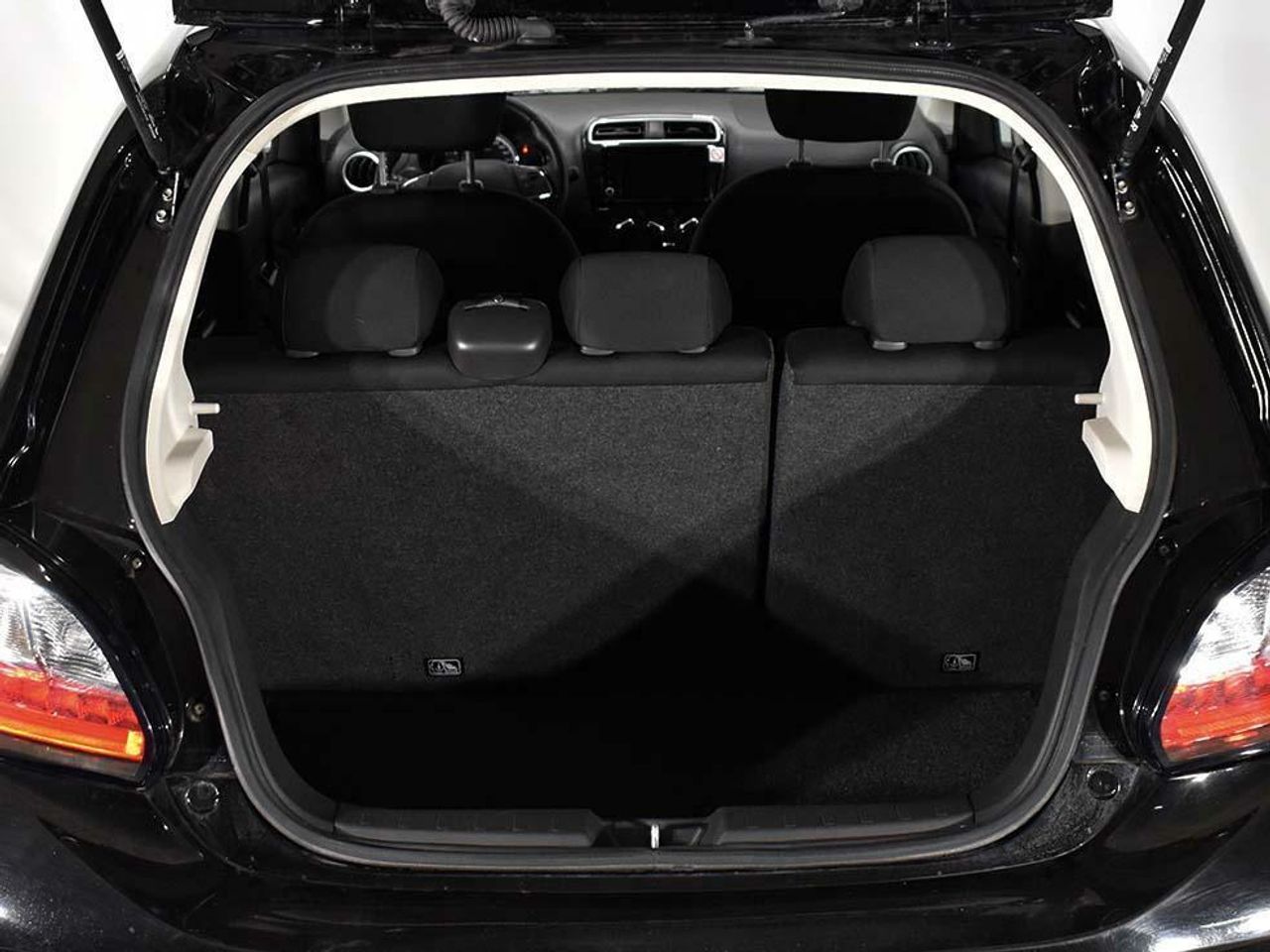 Foto Mitsubishi Space Star 12
