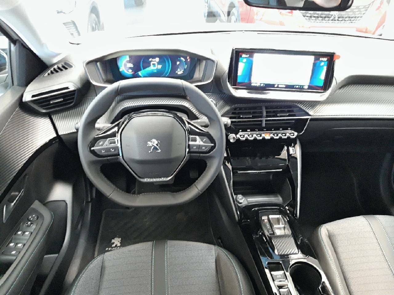 Foto Peugeot 208 8