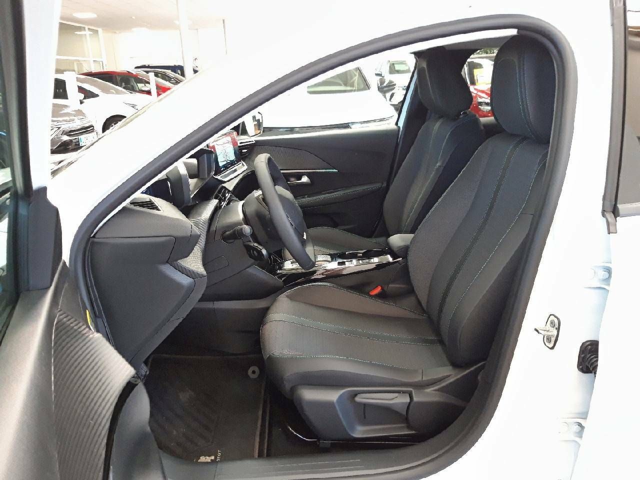 Foto Peugeot 208 9