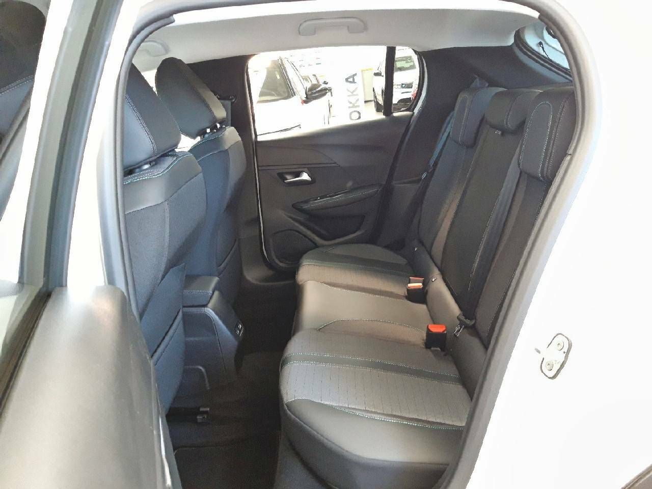 Foto Peugeot 208 10