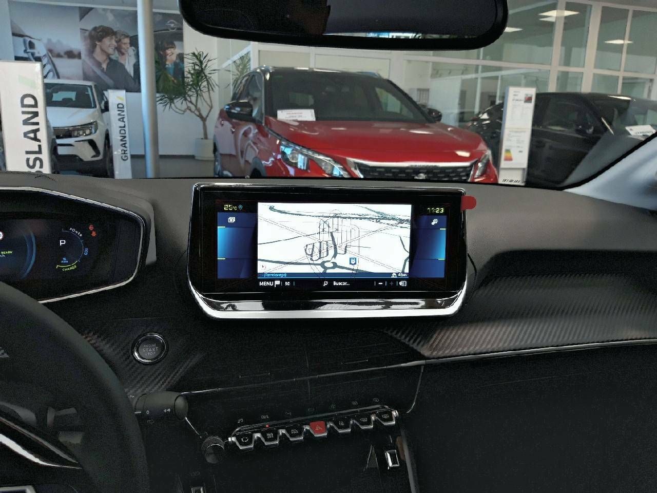 Foto Peugeot 208 13