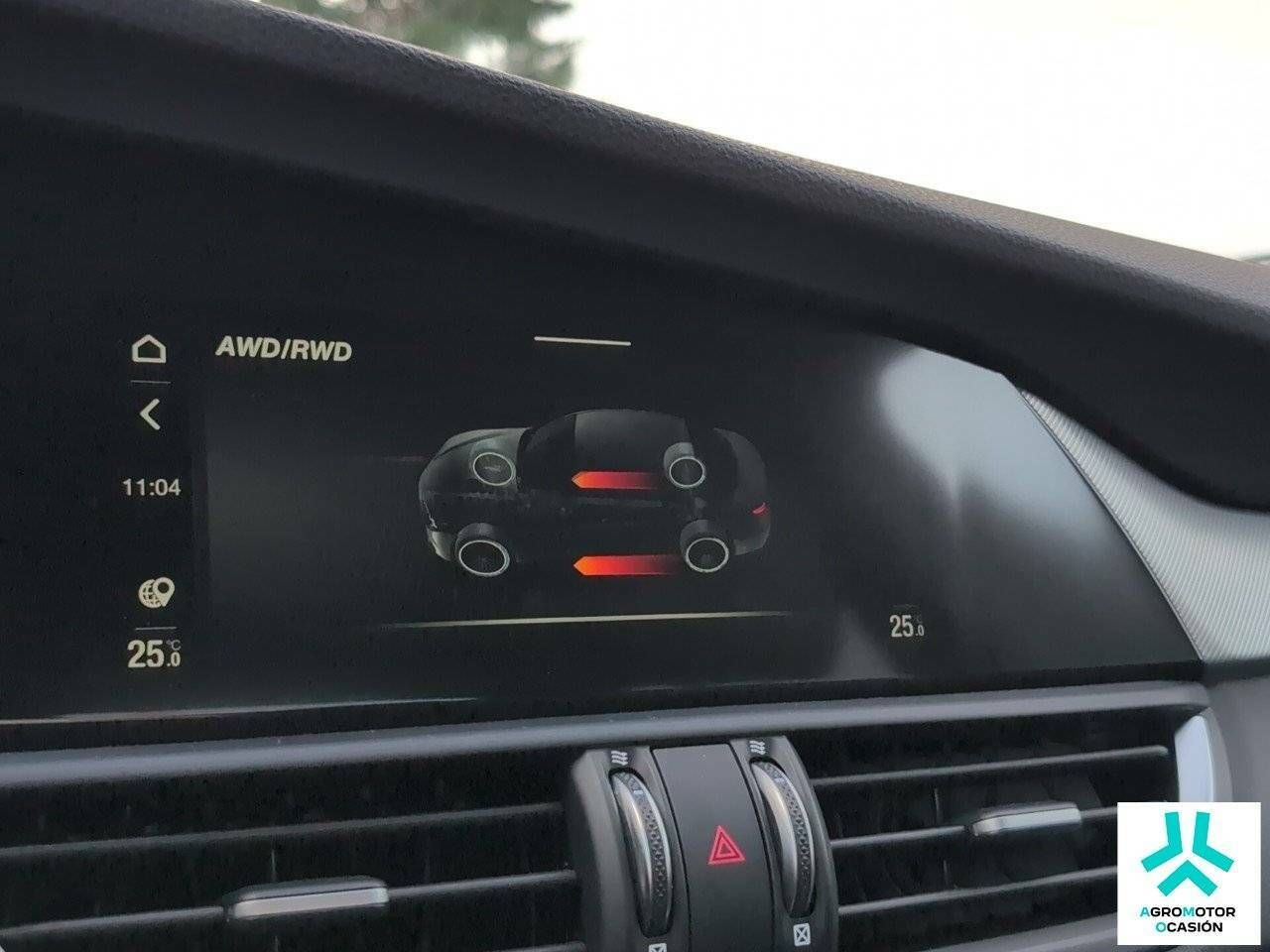 Foto Alfa Romeo Giulia 28