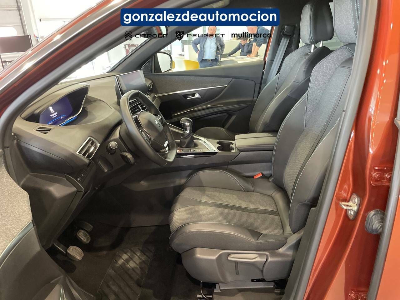 Foto Peugeot 5008 9