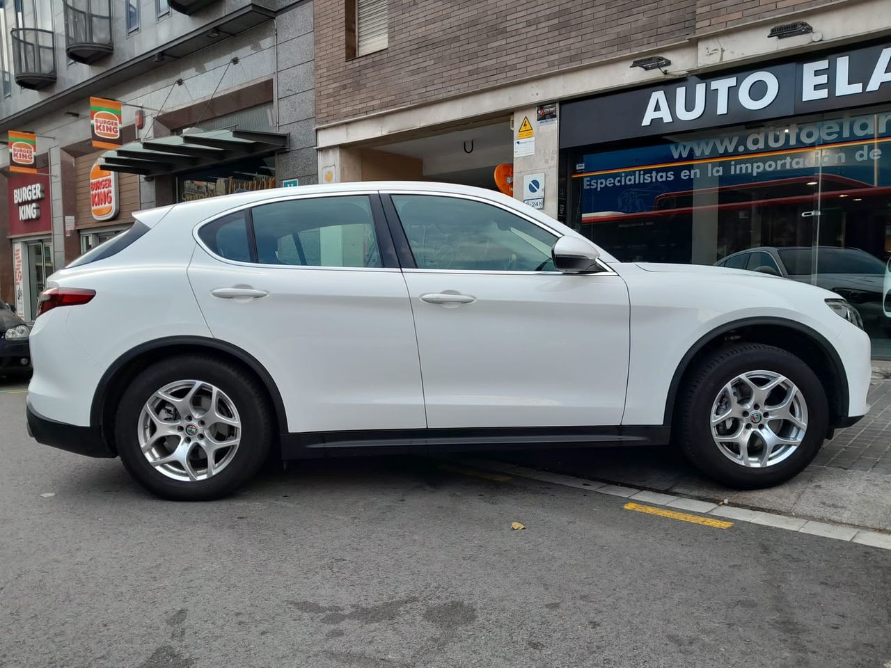 Foto Alfa Romeo Stelvio 5