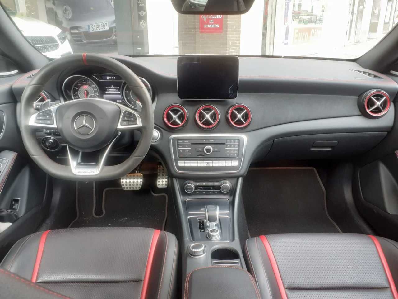 Foto Mercedes-Benz Clase CLA 7
