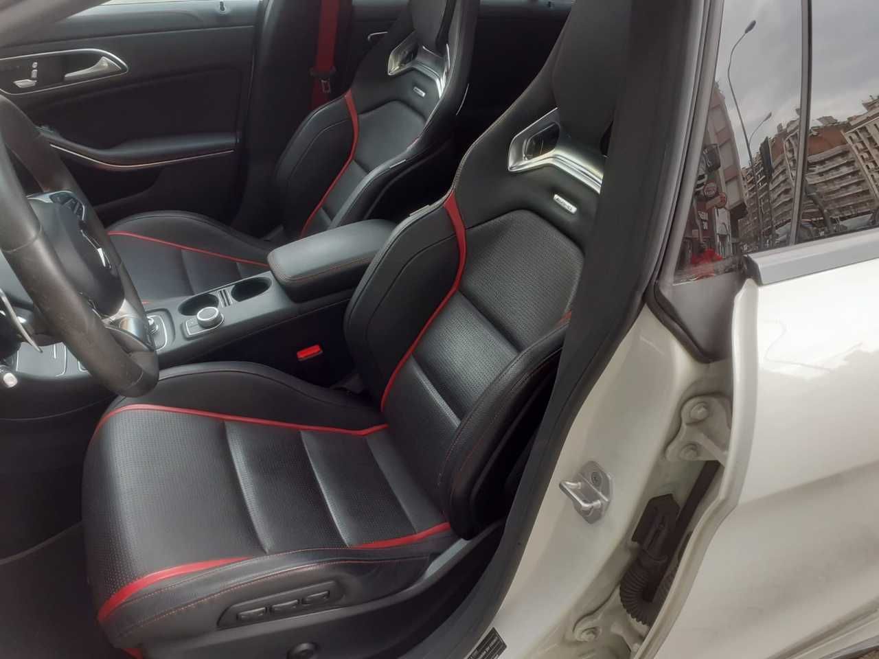 Foto Mercedes-Benz Clase CLA 9
