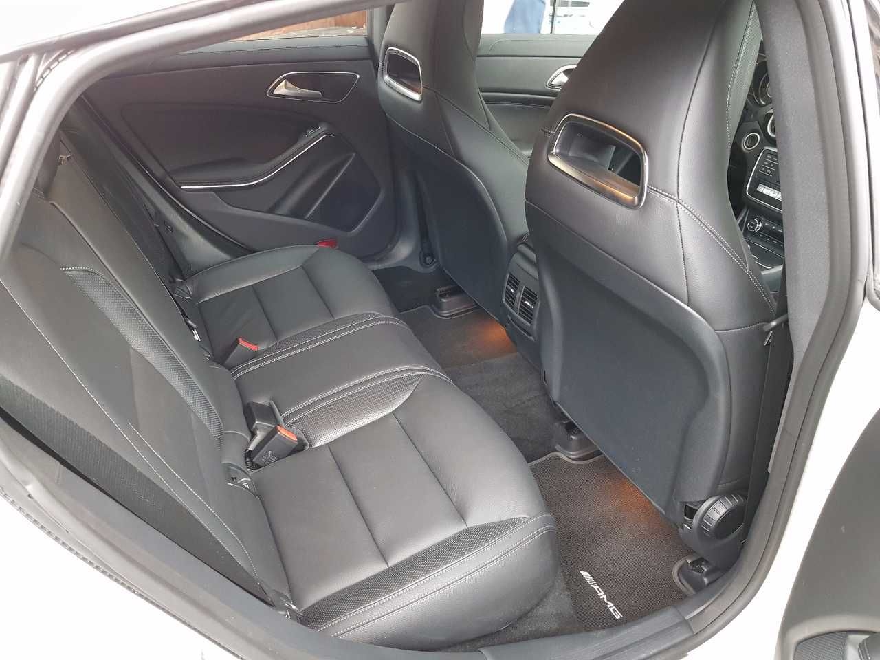 Foto Mercedes-Benz Clase CLA 10