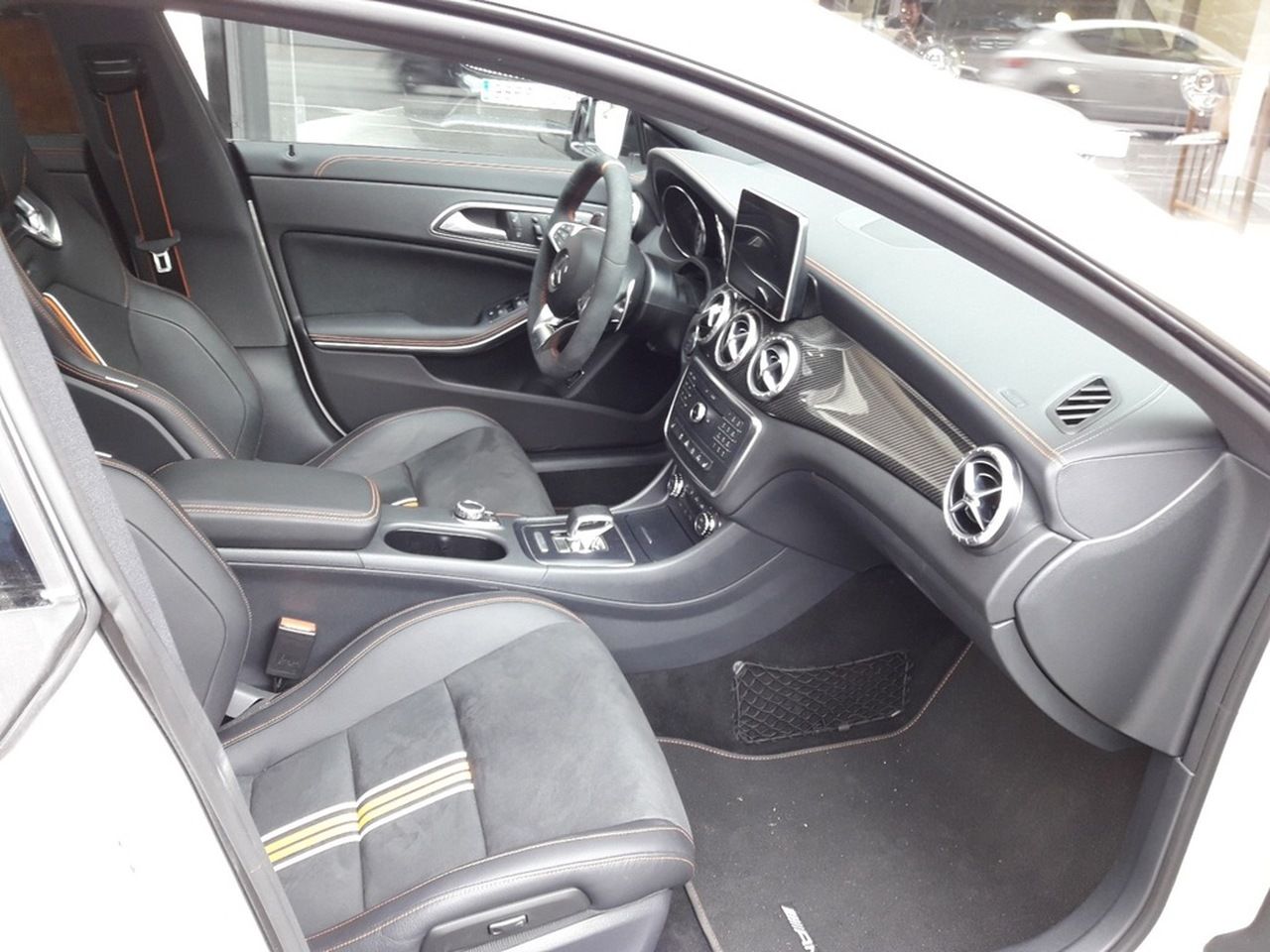 Foto Mercedes-Benz Clase CLA 12