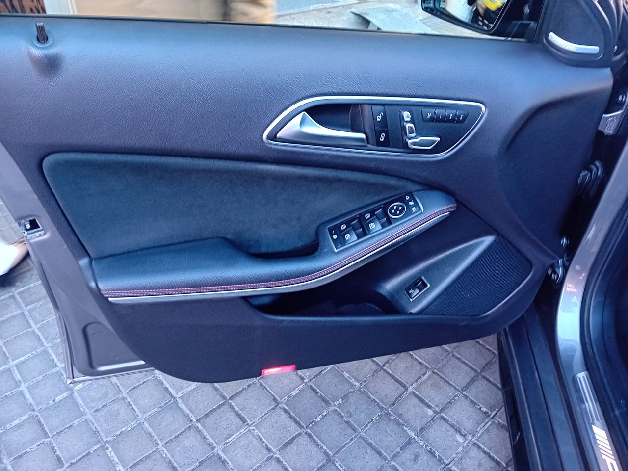 Foto Mercedes-Benz Clase GLA 13