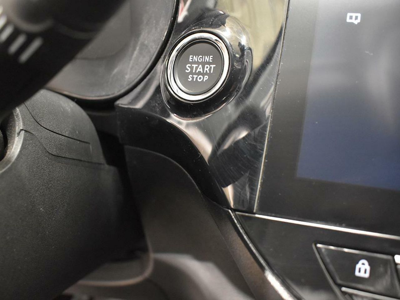 Foto Opel Corsa 11