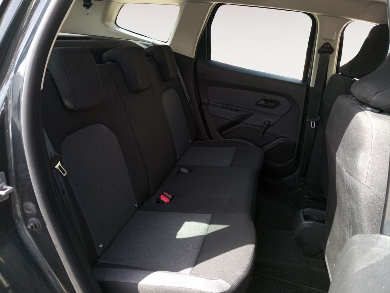 Foto Dacia Duster 9