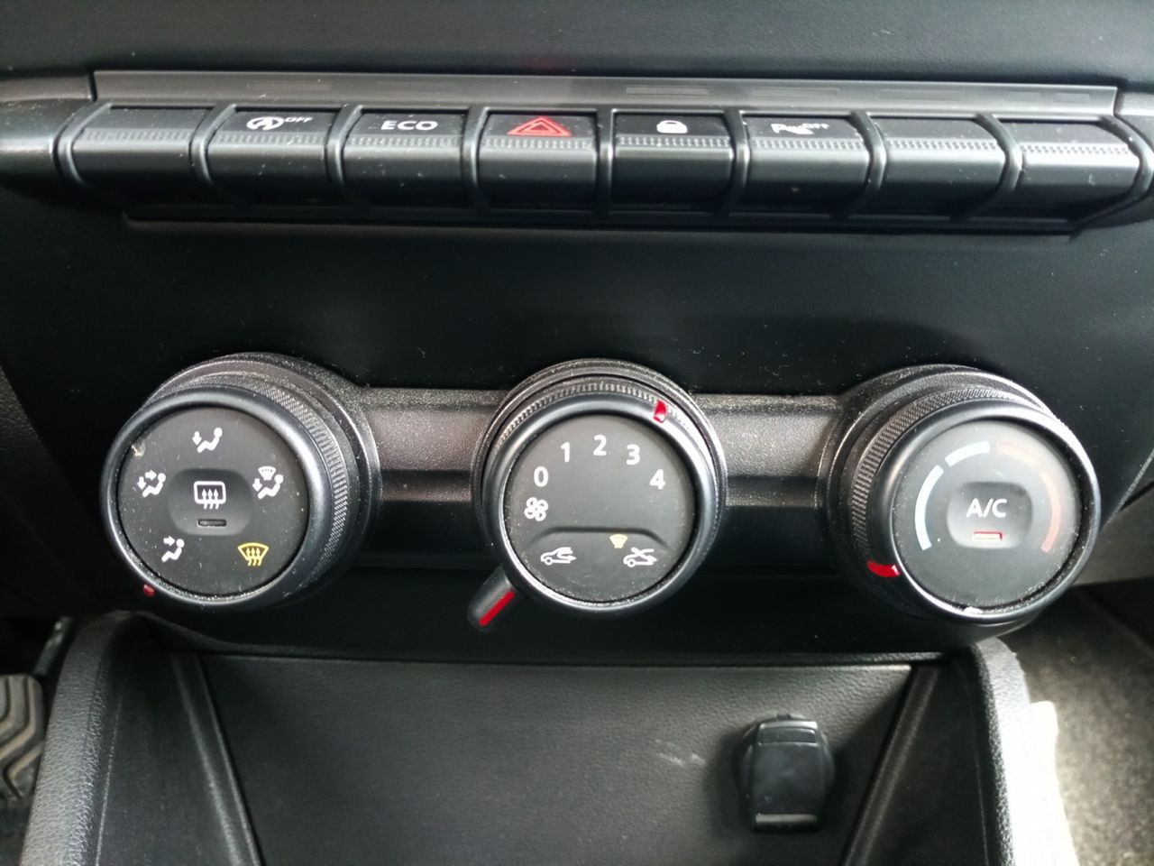 Foto Dacia Duster 18